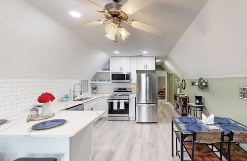 Cameron House | Golf, Hike & Explore! Pet-Friendly Home in Cameron