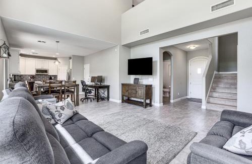 South Mountain House | Golfer's Haven! PHX Getaway - 7 Mi to Dtwn!