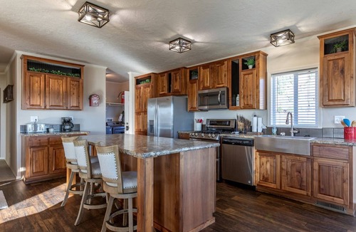 Etna Villa | Gorgeous Secluded Villa with Hot-tub, Fire Pit and Games in Etna, Wyoming