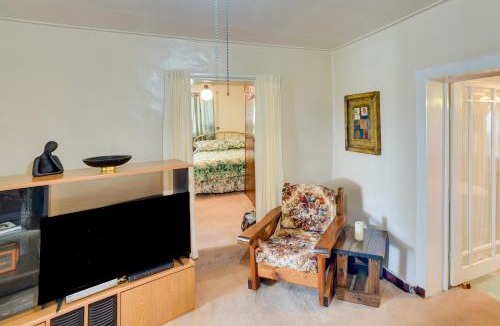 Cordova House | Great for Groups! Cordova Home Near Hiking