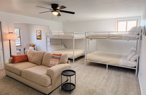 Grand Junction House | Group Base Camp - Sleeps 15+, 2x Game Rooms, Hot Tub