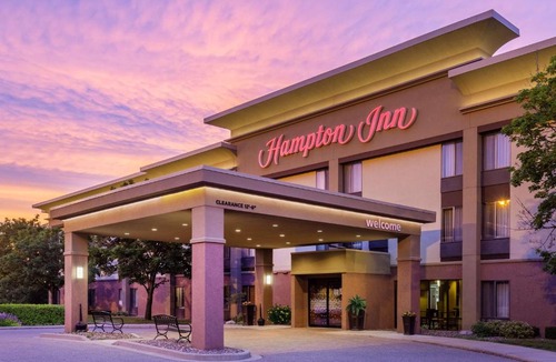 Eau Claire Hotel | Hampton Inn Eau Claire