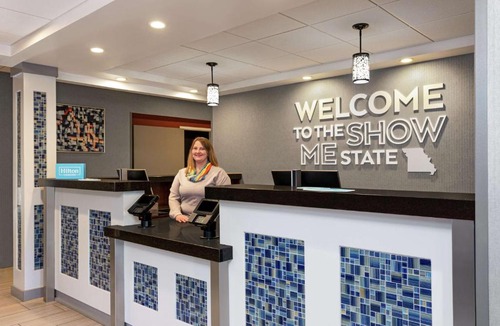 Blue Springs Hotel | Hampton Inn Kansas City Blue Springs