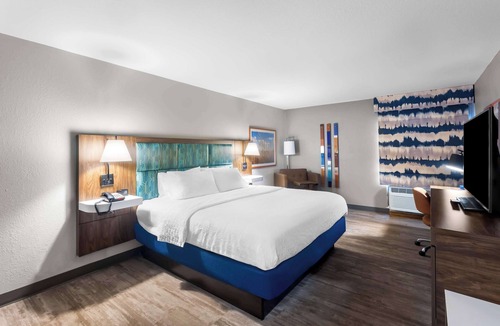 Marion Hotel | Hampton Inn Marion