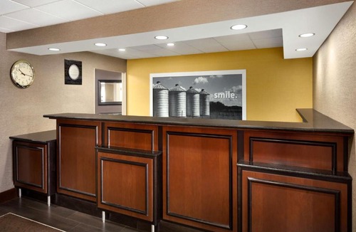 St. Joseph Hotel | Hampton Inn St. Joseph