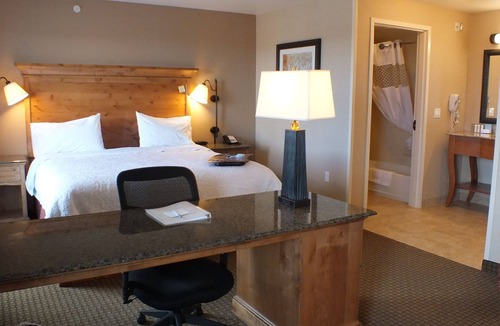 Buffalo Hotel | Hampton Inn & Suites Buffalo