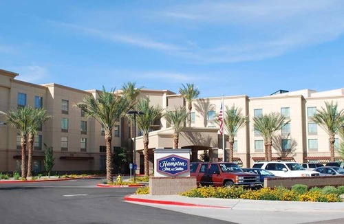 Gilbert Hotel | Hampton Inn & Suites Phoenix/Gilbert