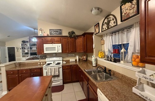 Harvey House | Harvey Haven Hideaway
