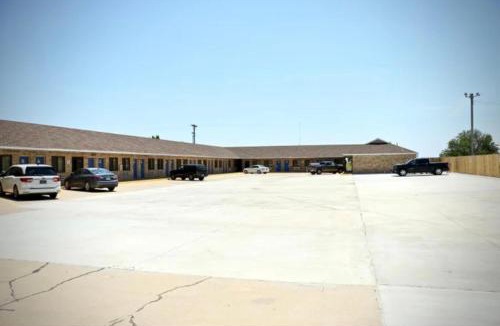 El Dorado Hotel | Heritage Inn & Suites