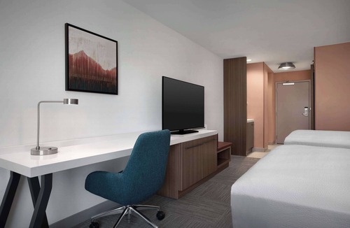 Dupont Hotel | Hilton Garden Inn Denver Airport Tower Road