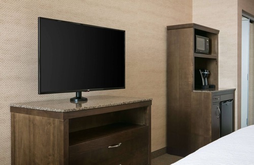 Manhattan Hotel | Hilton Garden Inn Manhattan