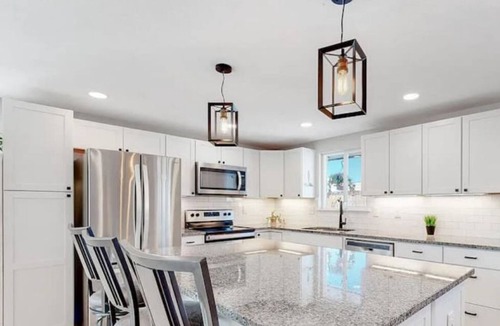 Berthoud House | Holiday favorite! Beautiful house with 2 king beds and a hot tub!