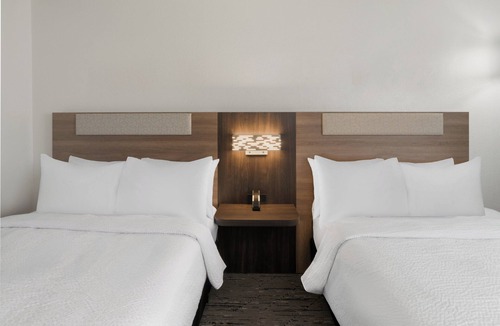 Greenwood Village Hotel | Holiday Inn Express and Suites Greenwood Village DTC by IHG
