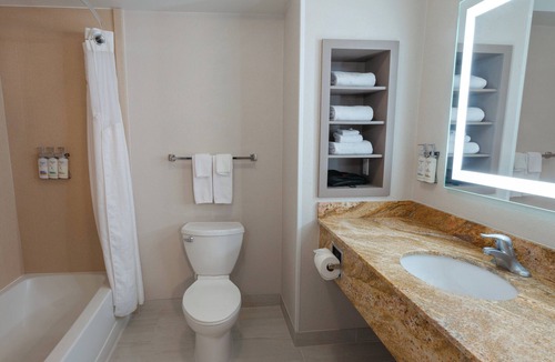 North Logan Hotel | Holiday Inn Express & Suites Logan by IHG