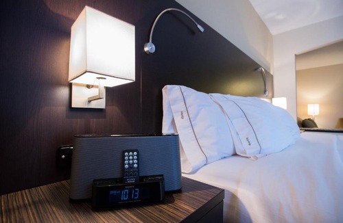 Topeka Hotel | Holiday Inn Express & Suites Topeka West I-70 Wanamaker by IHG