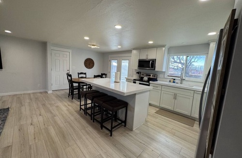 Murray House | Home for the Holidays