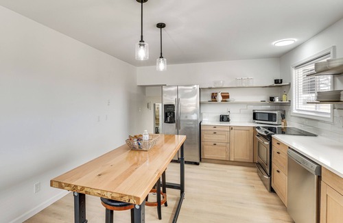 Nevada House | Home w/Pickleball Court, 3 Mi to Nevada Speedway!