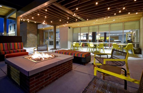 Wichita Hotel | Home2 Suites Wichita Downtown Delano, Ks