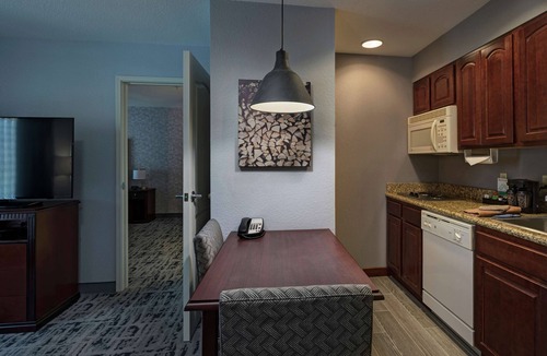 Fort Collins Hotel | Homewood Suites by Hilton Fort Collins