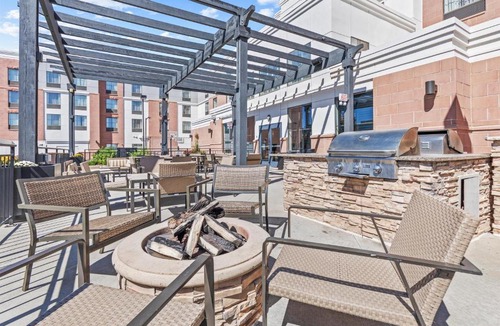 Englewood Hotel | Homewood Suites by Hilton Denver Tech Center