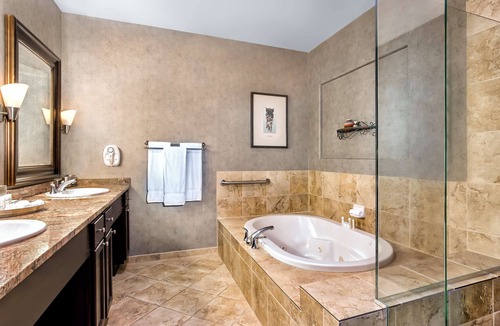 Nambe Pueblo Hotel | Homewood Suites by Hilton Santa Fe-North