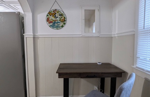 Marion House | Hook, Wine & Sinker - 2Bed/1Bath