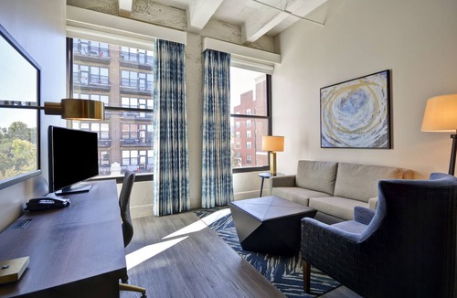 Crossroads Arts District Hotel | Hotel Indigo Kansas City - The Crossroads by IHG