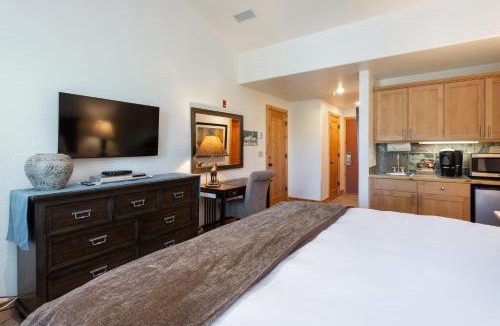 Deer Valley Hotel | Hotel Room - The Lodges at Deer Valley