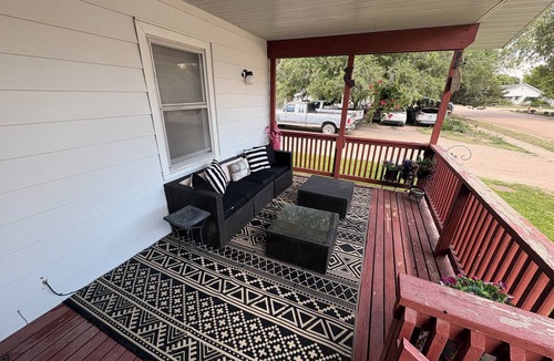 Palisade House | Hunters and Anglers welcomed
