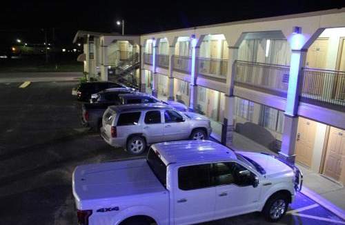 Hutchinson Hotel | Hutchinson Inn