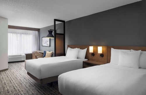 Overland Park Hotel | Hyatt Place Kansas City/Overland Park/Convention Center