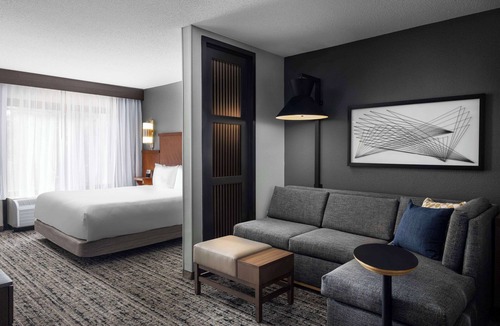 Overland Park Hotel | Hyatt Place Kansas City/Overland Park/Convention Center