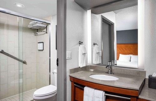 Overland Park Hotel | Hyatt Place Kansas City/Overland Park/Convention Center