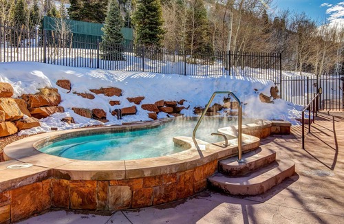 Deer Valley Apartment | Ideally located, quiet, luxurious Deer Valley hotel-style room