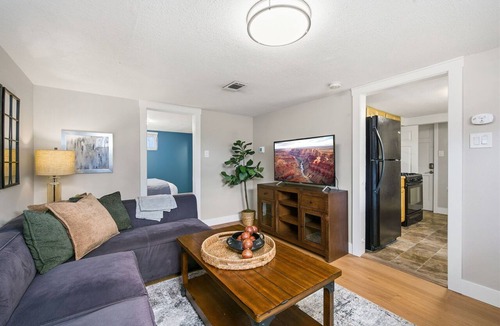 Greeley Apartment | Inviting Bungalow Next to UNC - Free Cruiser Bikes