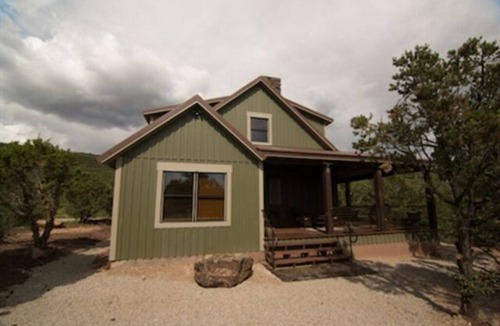 Moab Cabin | Jaydee’s Run - Cabin