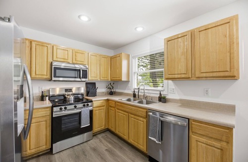Waldron House | Kansas City Home w/Game Lounge and Movie Lounge, King Beds & Grill Sleeps 6