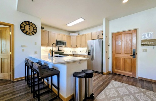 Mountain House Condo | Keystone Family Property | Balcony & Summer Fun