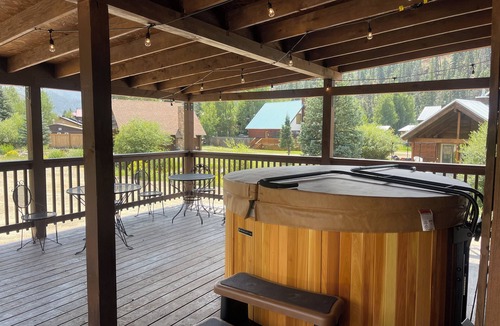 Red River Cabin | KXDJ Riverside 1 on the River