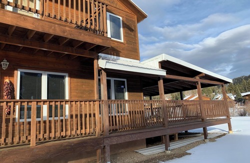 Red River Cabin | KXDJ Riverside 1 on the River