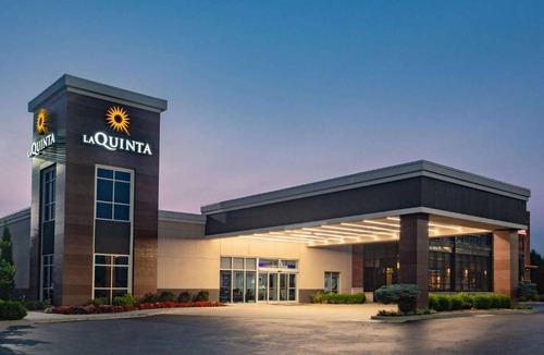 Joplin Hotel | La Quinta by Wyndham Joplin