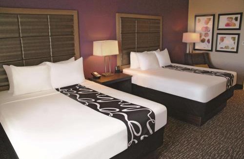 Kearney Hotel | La Quinta by Wyndham Kearney