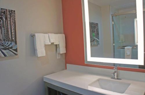 Pittsburg Hotel | La Quinta by Wyndham Pittsburg