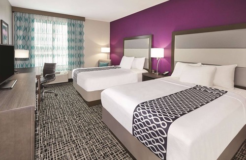 Springfield Hotel | La Quinta Inn & Suites by Wyndham Springfield IL