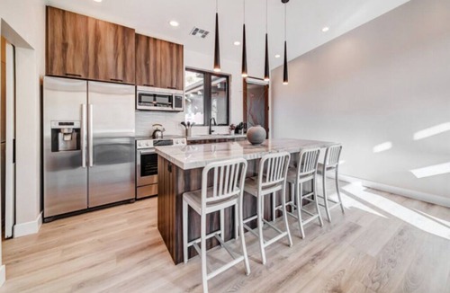 Zion National Park South Entrance Apartment | LaFave-Luxury Suite at Zion: The Sentinel