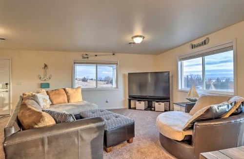 Lonergan House | Lake McConaughy Getaway w/Patio - Walk to Beach