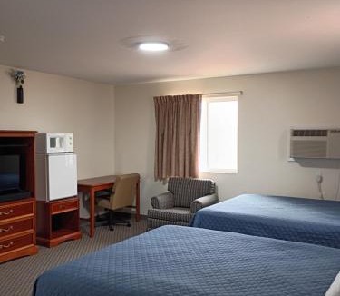 Saddlestring Hotel | Lake Stop Resort