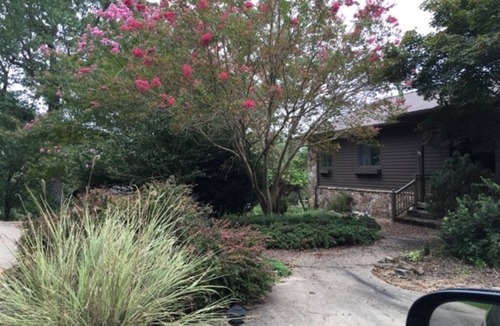 Henderson House | Lakefront home with easy access to Norfork Lake