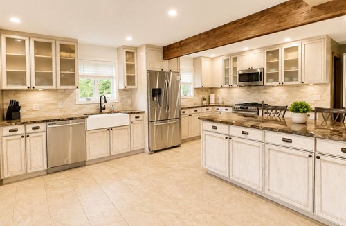 Walton Park House | Lakefront Paradise Pool + Paddle Boats Sleeps 12