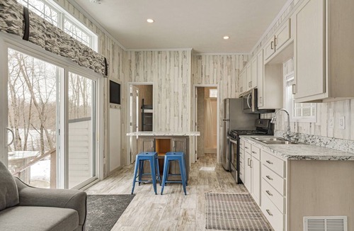 Big Bend Township House | Lakefront Tiny Home w/Dock Near Chetek!